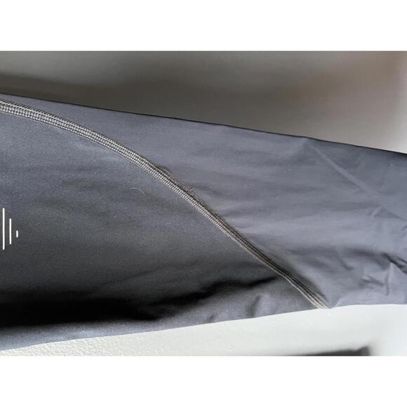 Under Armour Women's Compression Leggings Medium - Picture 7 of 9